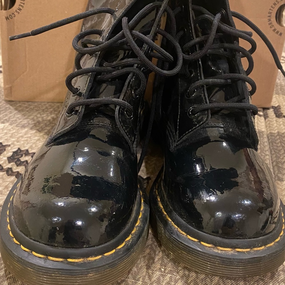 Black Patent Leather Dr. Martens Air Wave Boots